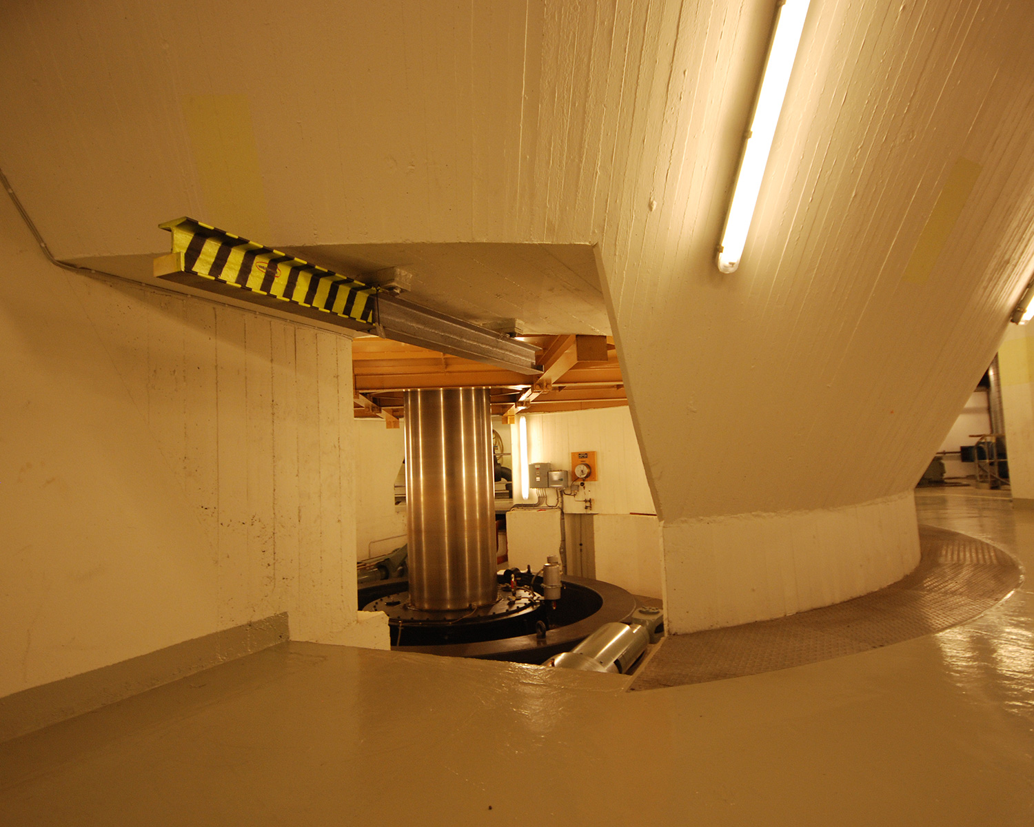 Regulatoretasjen på Hylen kraftverkstasjon.