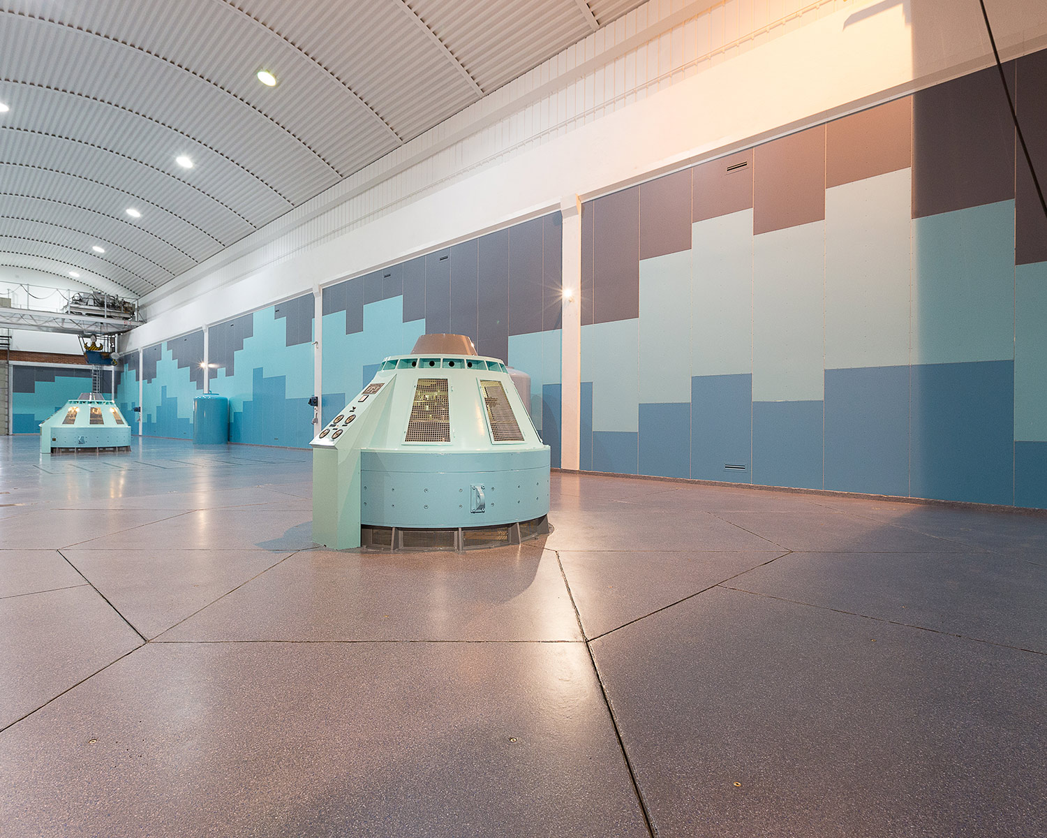 Maskinsalen i Langvatn kraftverk.