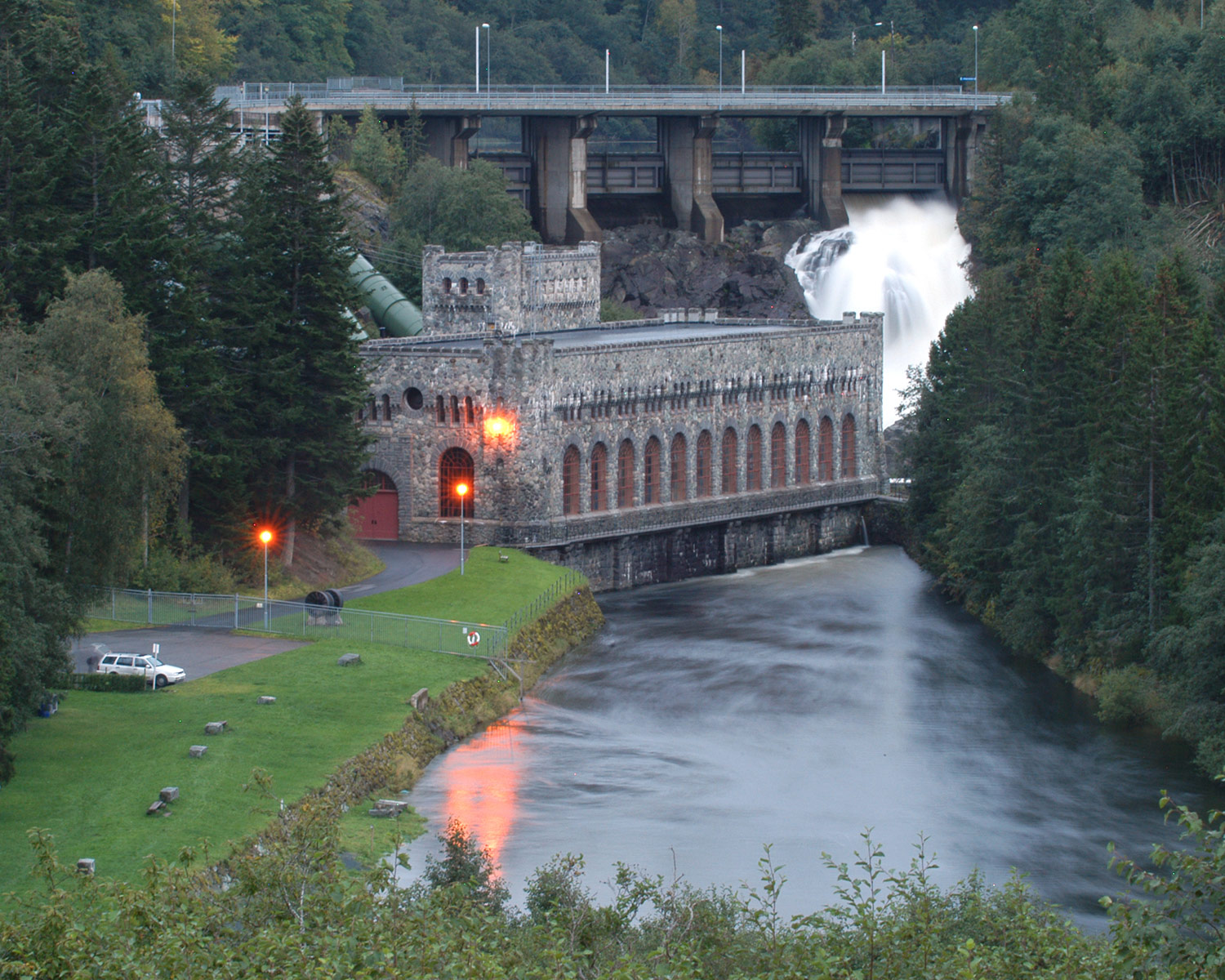 Nedre Leirfoss vannkraftverk
