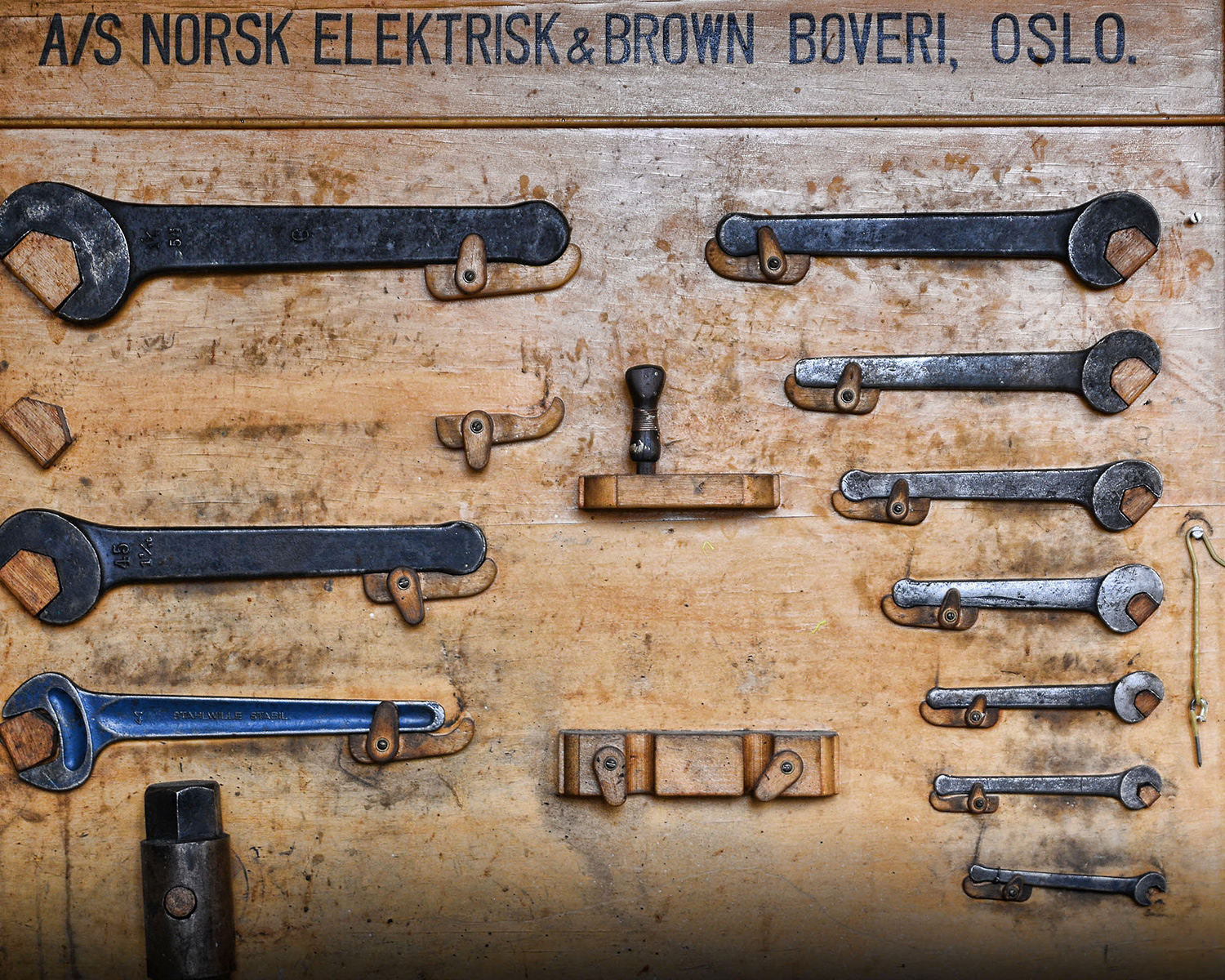 Fra Reinforsen kraftverks interiør