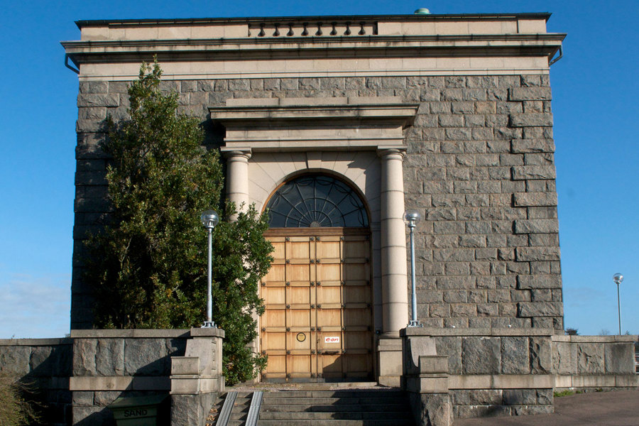 Laholm kraftstasjon