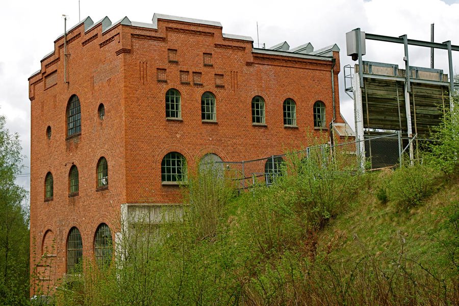 Majenfors Gamla kraftstasjon