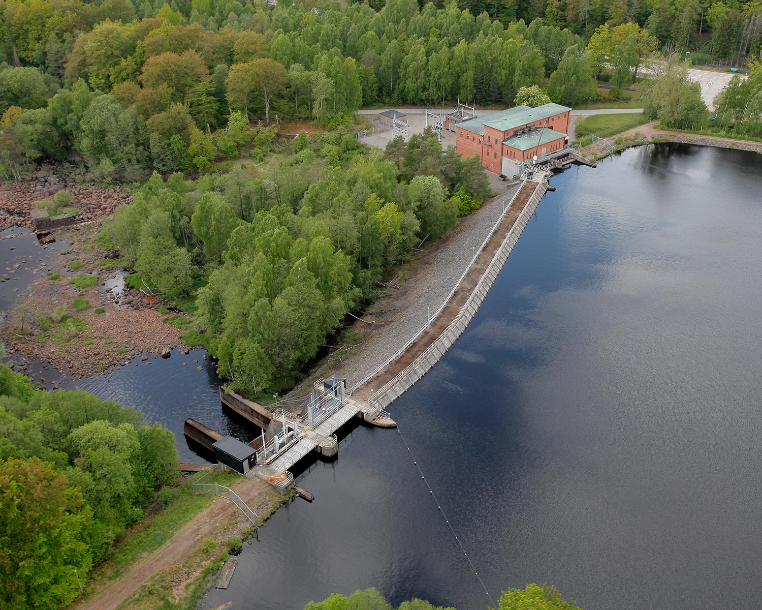 Nissaström kraftstasjon