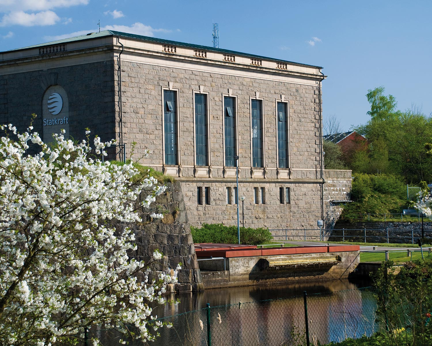 Laholm kraftstasjon
