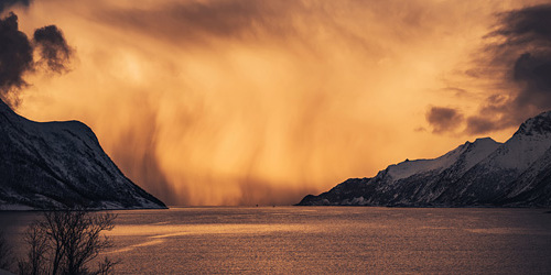 Truende, rød himmel